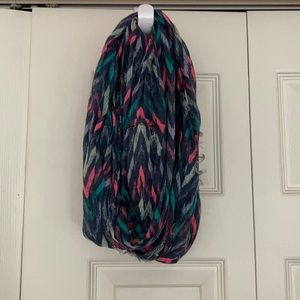 American Eagle Infinity Scarf